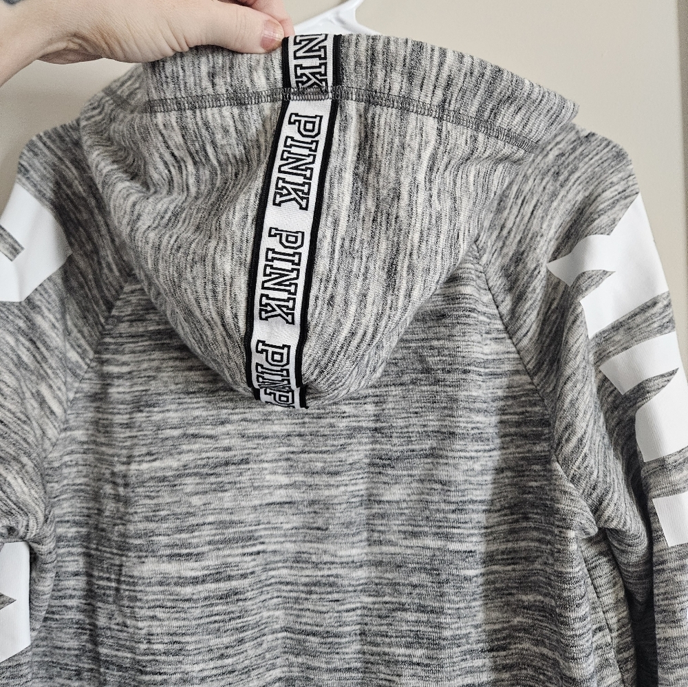 PINK VS medium heather grey old school hoodie long sleeve grey sweater graphic - Picture 4 of 7